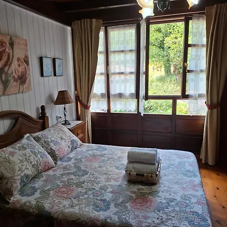 펜션 Casa Pumarada Sardeda